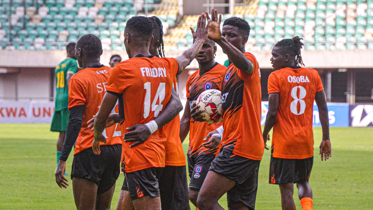 Akwa United players celebrating IN THE NPFL