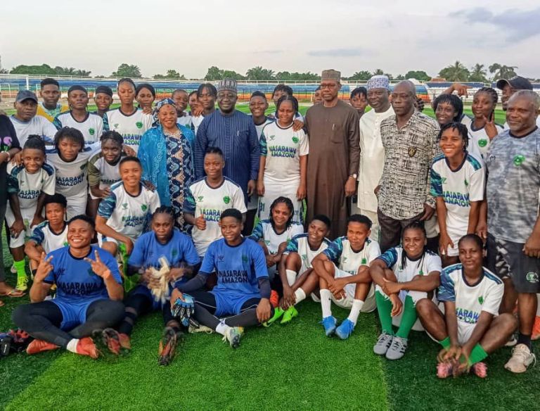 Nasarawa Amazons Pose before NWFL Super Six trip