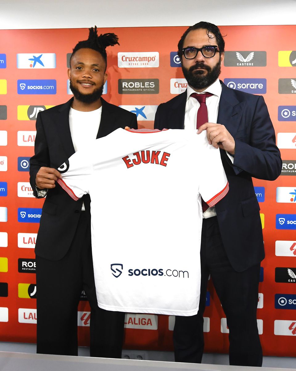 Chidera Ejuke unveiling at Sevilla