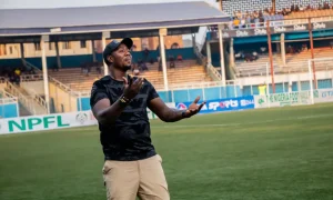 Enyimba FC has officially announced the departure of head coach Yemi Olarenwaju, bringing his tenure with the Aba-based club to an end.