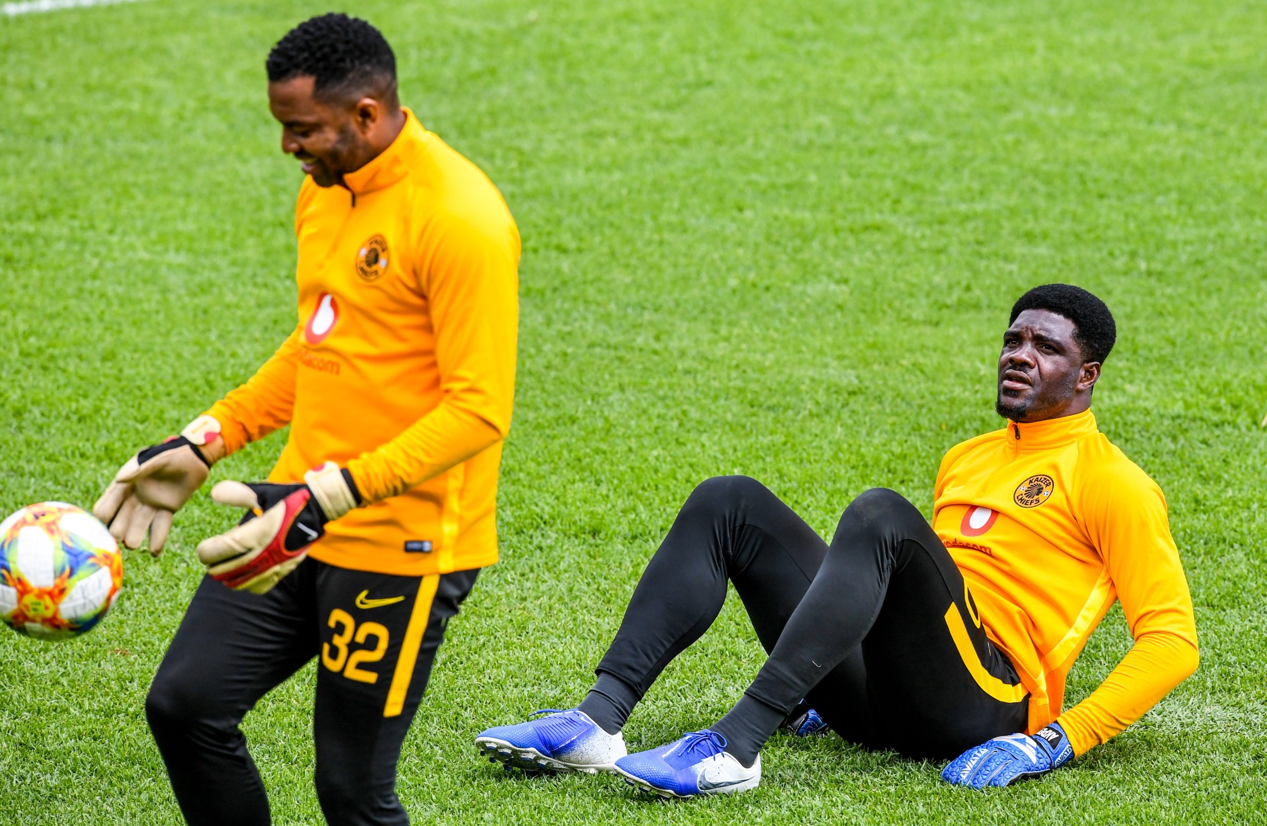 Daniel Akpeyi has indicated he is not ready to hang up his gloves, despite limited playing opportunities in recent months.