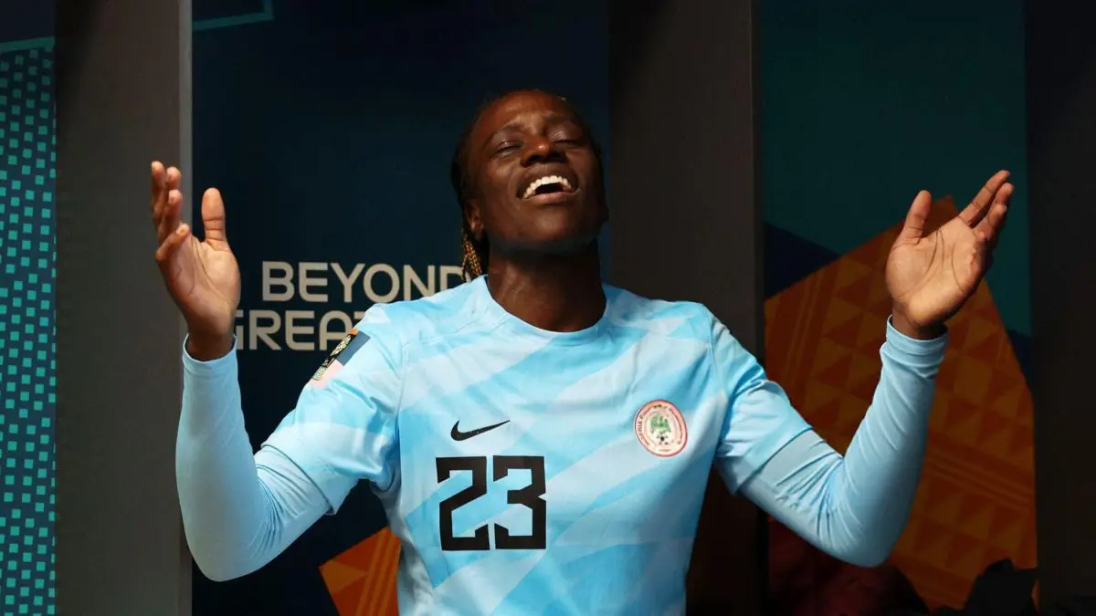 Former Super Falcons goalkeeper Yewande Balogun has officially announced her retirement from professional football.