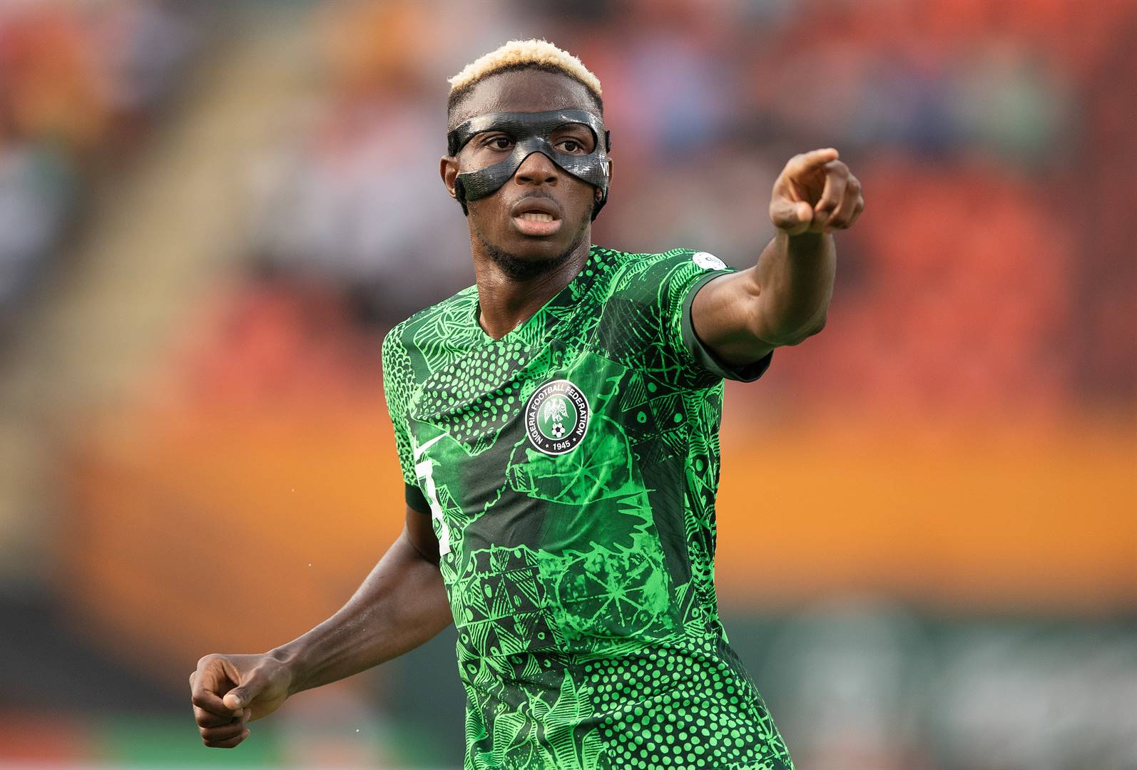 Oghenekaro Etebo has hailed Victor Osimhen as one of the best strikers in world football, backing him to continue his goal-scoring form.