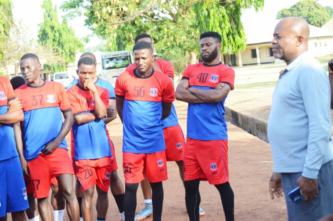 Nigeria Premier Football League (NPFL) club, Stars have taken drastic measures to salvage their season by imposing a pay cut on players 